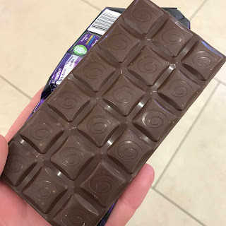 Cadbury Darkmilk Salted Caramel 