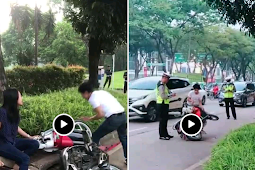 Video Pemuda Ngamuk Hancurkan Motornya Sendiri Karena Tak Mau Ditilang 