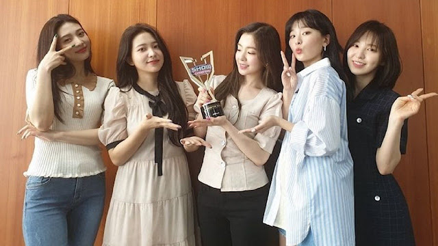 Saksikan Show Champion Ep. 322, Zimzalabim Red Velvet Raih Kemenangan Pertama Pertunjukkan Oleh (G)I-DLE, ATEEZ, Stray Kids, Dll