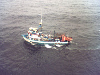 Barquinho pesqueiro - Small fishing boat