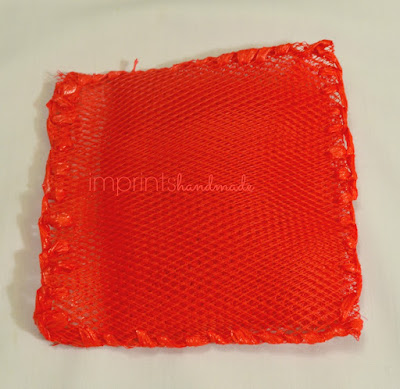 Plastic reuse grocery mesh bag scrubber