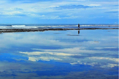 Pantai Sayang Heulang