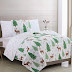 Home 2-Piece Reversible Quilt Set with Shams. Microfiber Bedspread with Holiday Pattern. Holly Collection Holiday Quilt Set (Twin)