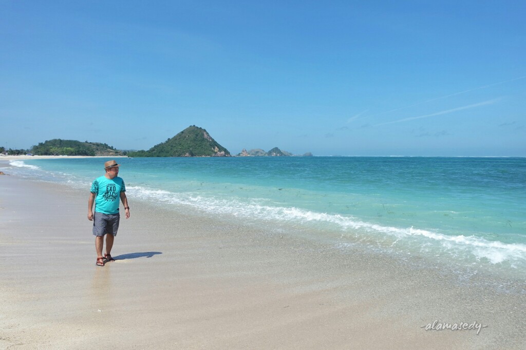 APA BEDANYA KUTA LOMBOK DAN KUTA BALI? - alaMasEdy