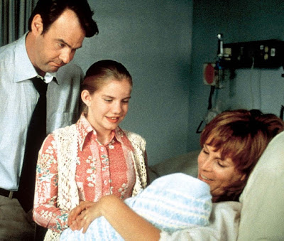 My Girl 2 1994 Anna Chlumsky Jamie Lee Curtis Dan Aykroyd Image 1