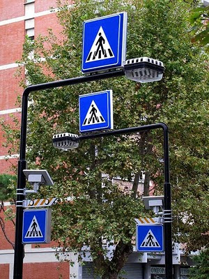 Solar powered pedestrian crossing signs, Livorno