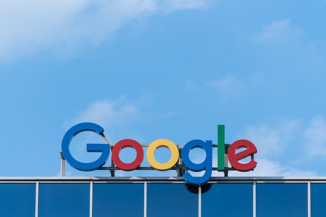 "Google's cloud computing services see significant growth in enterprise market"