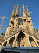 Spires. Gaudí's original design calls for a total of eighteen spires, . (img )