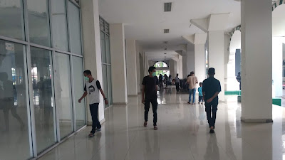 Terpantau Sepi, Pedagang Jum'atan Di Masjid Al Munawir Pinrang