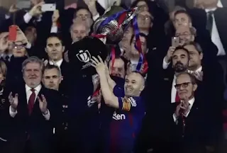 2 years ago today, Iniesta scored his last goal for Barcelona in his last final
