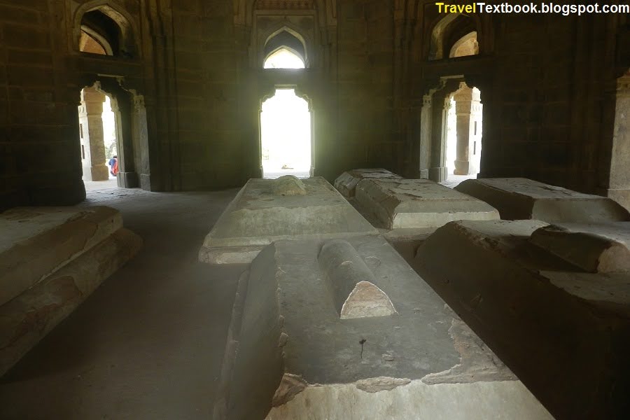 Mohammed Shah Tomb