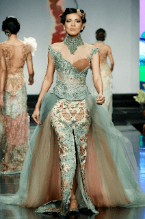 contoh model kebaya modern lengan pendek