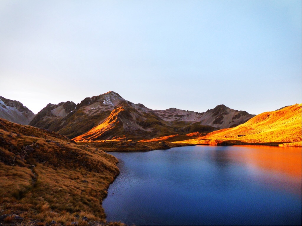 Lake Angelus Hut View