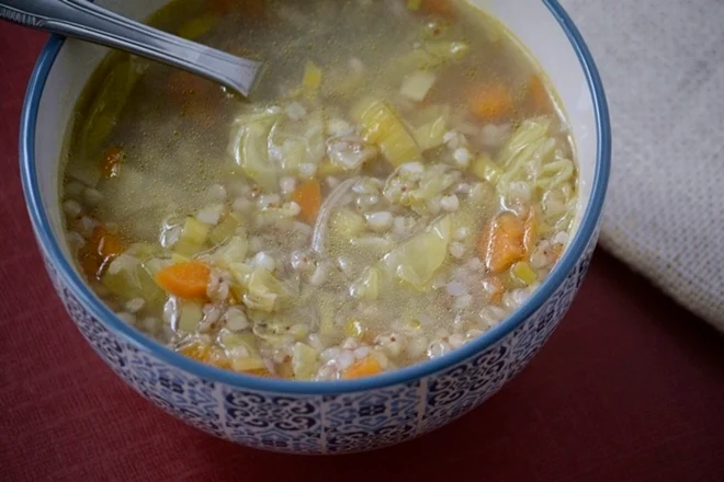 Sopa de puerros y trigo sarraceno