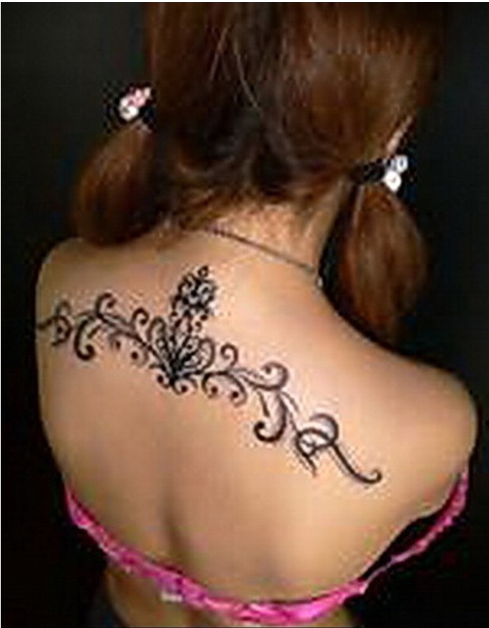 tribal tattoo girl back