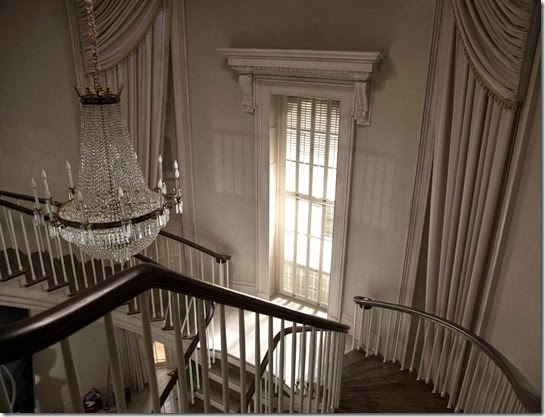 americanhorrorstory.set.1