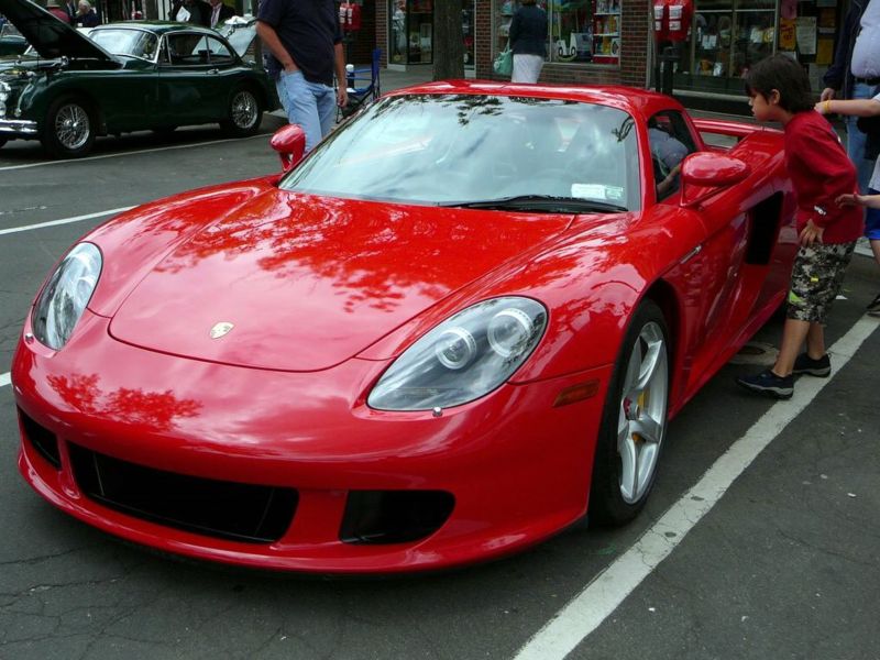 PORSHE CARRERA GT