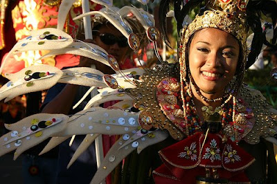 Sinulog 2009 Sexy Girls in Cebu Streets