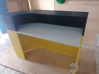 Meja Front Desk Lobi Sekolah Murah Harga Terjangkau + Furniture Semarang