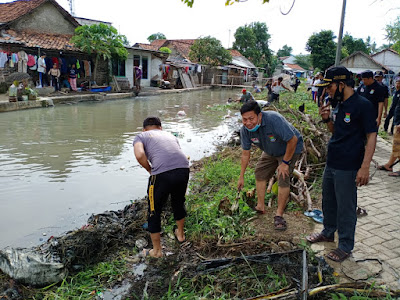 Karang Taruna dan Pemdes Melayu Barat Gelar Aksi Bersih Sungai Sepanjang 3 Km