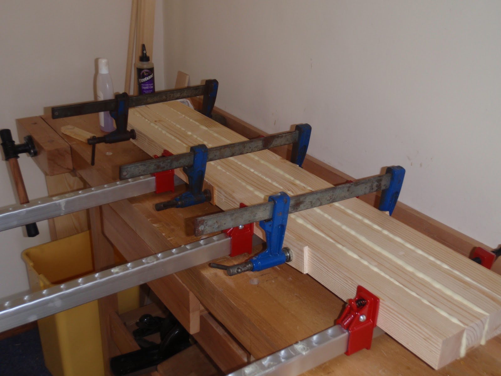 build woodworking workbench