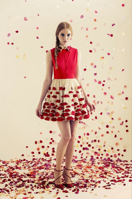 Alice&Olivia Resort 2014 lips print skirt