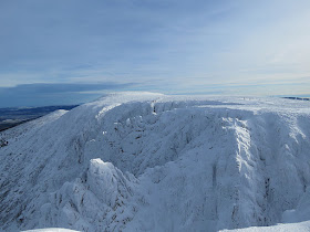 Widok na Wielki Szyszak (czes. Vysoké Kolo; 1509 m n.p.m.).
