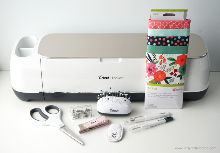 Creating a Half Hexi Quilt is easy when you use the Cricut Maker machine! #CricutMade