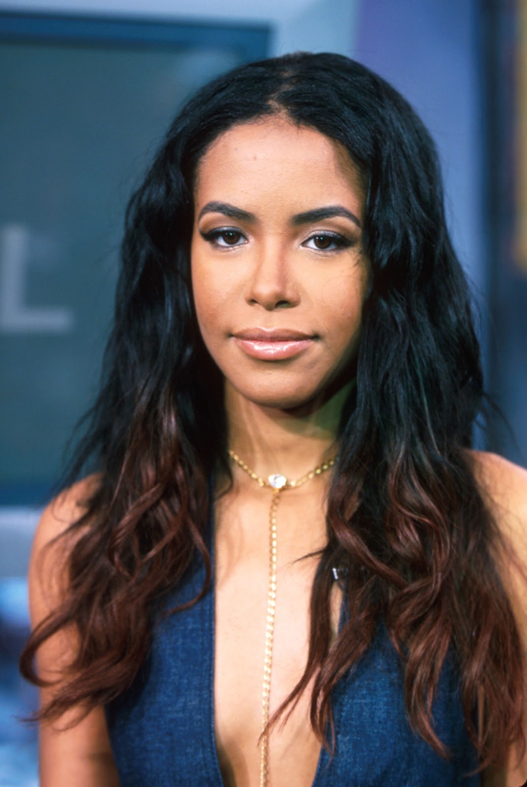 Aaliyah HairStyles (Women HairStyles) - Women Hair Styles Collection