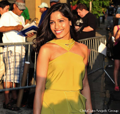 Freida_Pinto_Rises_Up_In_New_Planet_of_the_Apes