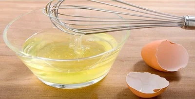 Eliminar arrugas del cuello con la clara del huevo