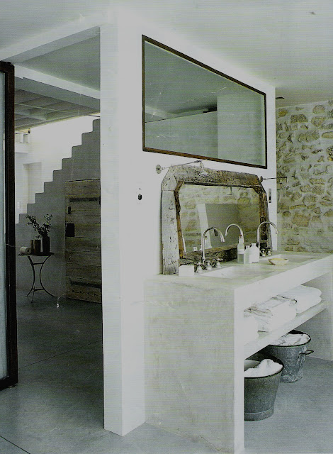 Rustic and contemporary bathroom in an ancient stone farmhouse, image via Côté Maisons, edited by lb for linenandlavender.net