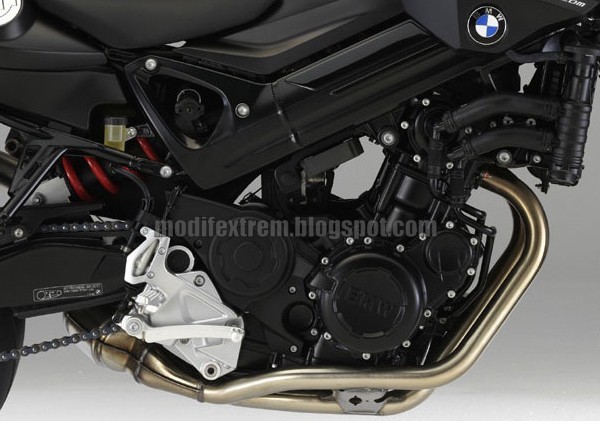 (2010) NEW BMW F800R Chris Pfeiffer