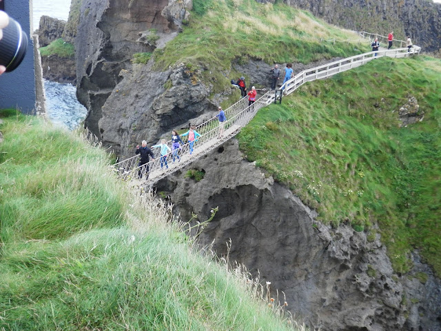 Day Trip to Giants Causeway & Carrick-a-rede