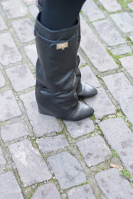 givenchy lookalike boots, fold over boots, choies boots, Fashion and Cookies, fashion blogger