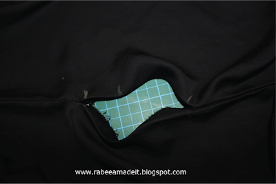 abaya alterations, how to add pocket in abaya, adding side pockets in modest dress, sewing in-seam pockets, step-by-step tutorial, rabeeamadeit, side pockets free pattern