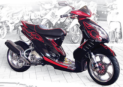 Scooter Matic Yamaha Mio Soul Modifikasi Tribal Blade 