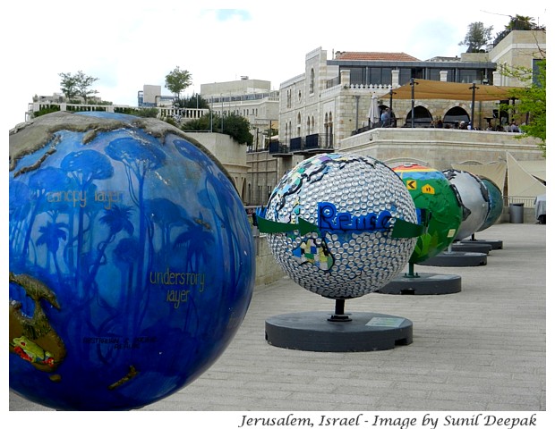 World in Globes exhibition, Jerusalem, Israel - Image by Sunil Deepak