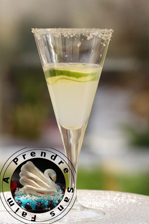 Cointreau Fizz