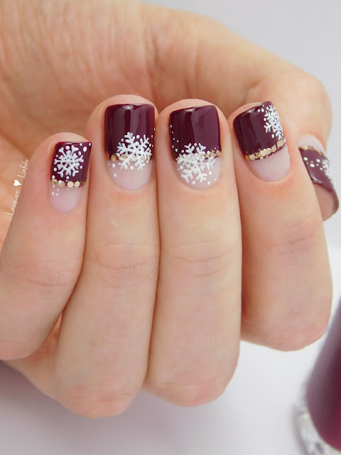 Essie Half Nail Mani Winterdesign mit Schneeflocken