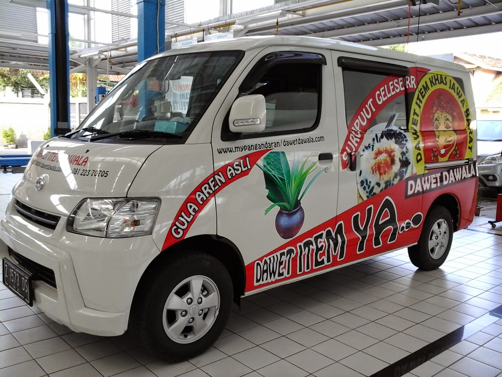 DAIHATSU GARUT TASIK GRAN MAX BLIND VAN MINIBUS DAN PICK UP