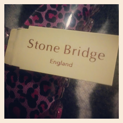 Stone Bridge hair accessories branded tag lable