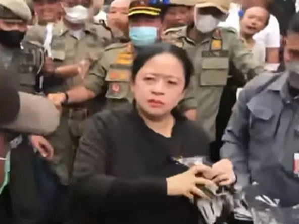 Mbak Puan Harus Banyak Senyum, Jangan Cemberut