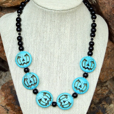 halloween jack o lantern necklace