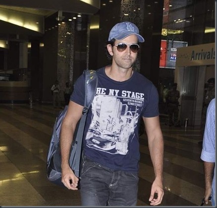 Hrithik, Deepika, Imran,Madhuri snapped at Mumbai airport3