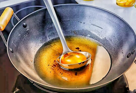 Learn about the negative health impacts of reusing cooking oil | Food and Health
