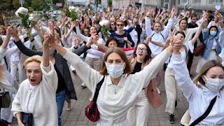 women-protest-in-belarus