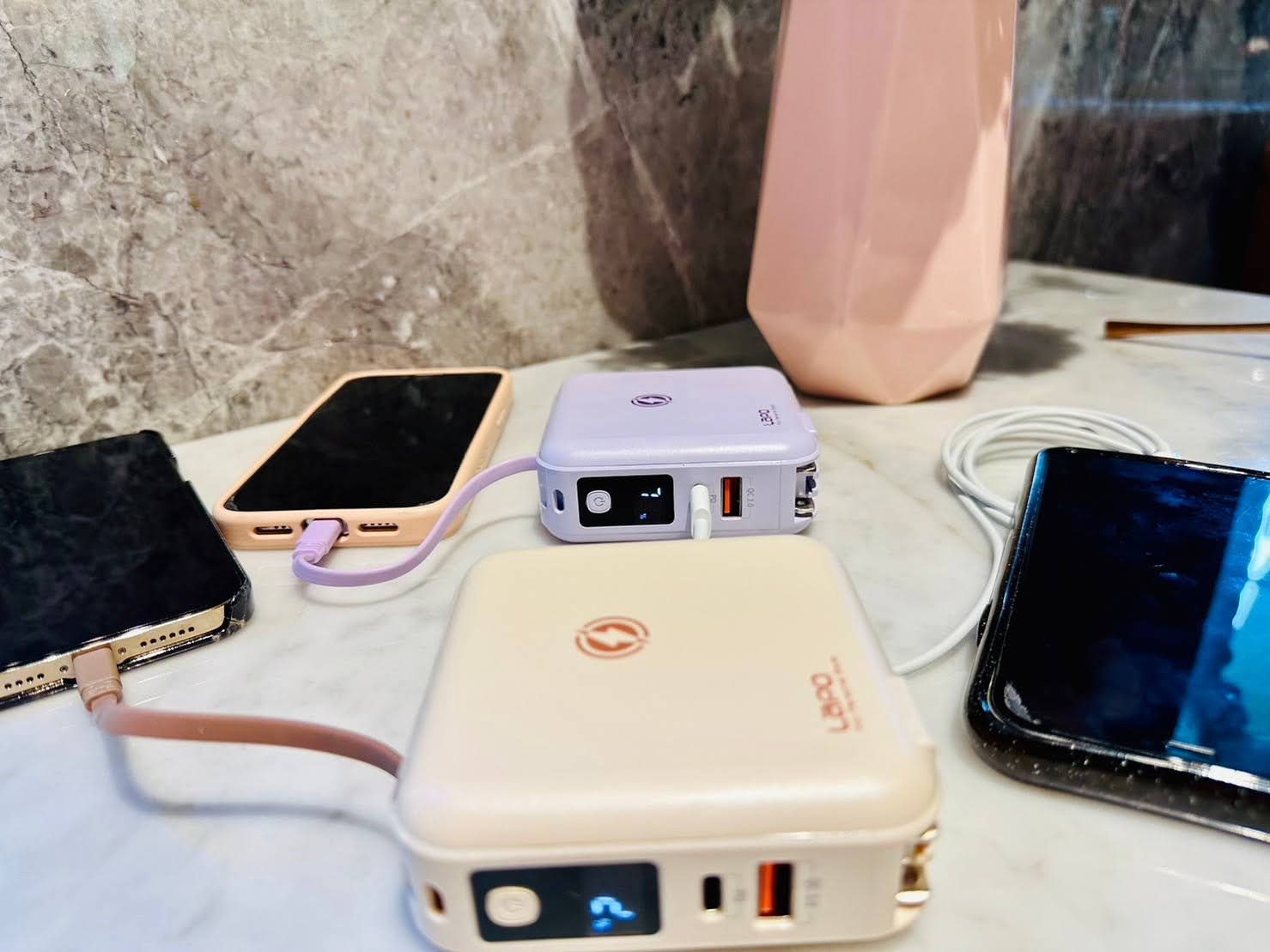團購 LaPO行動電源推薦 無線充電 磁吸式充電 出國旅遊必備充電器