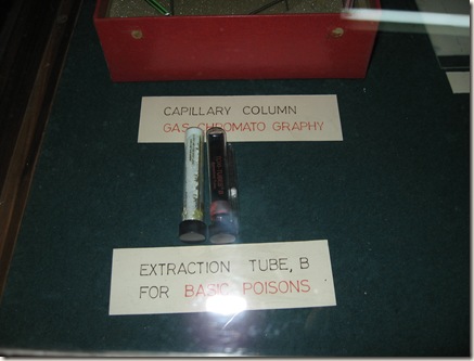 extraction tubes for acid and basic poisons(gas chromatography)