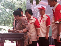 Alamak ! Mantan Presiden Ini Resmikan Kebun Raya Baturraden